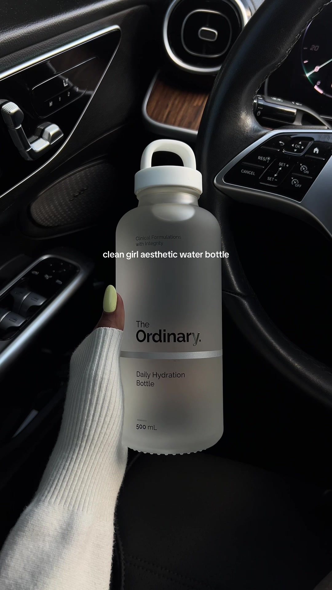 Daily Hydration Glass Bottle creator video