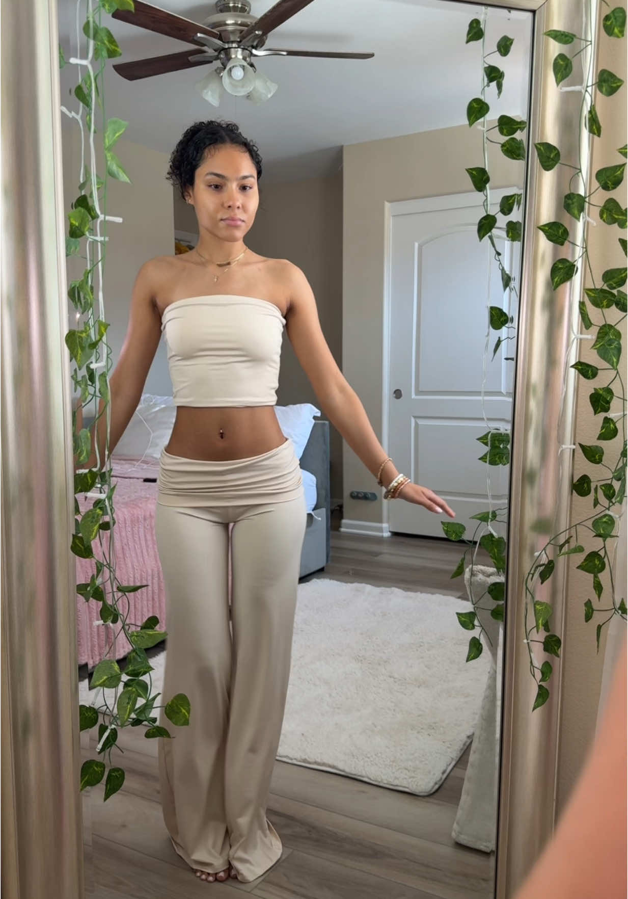 Two-Piece Set Women's Solid Basic Crop Strapless Fitted Tube Top & Foldover… creator video