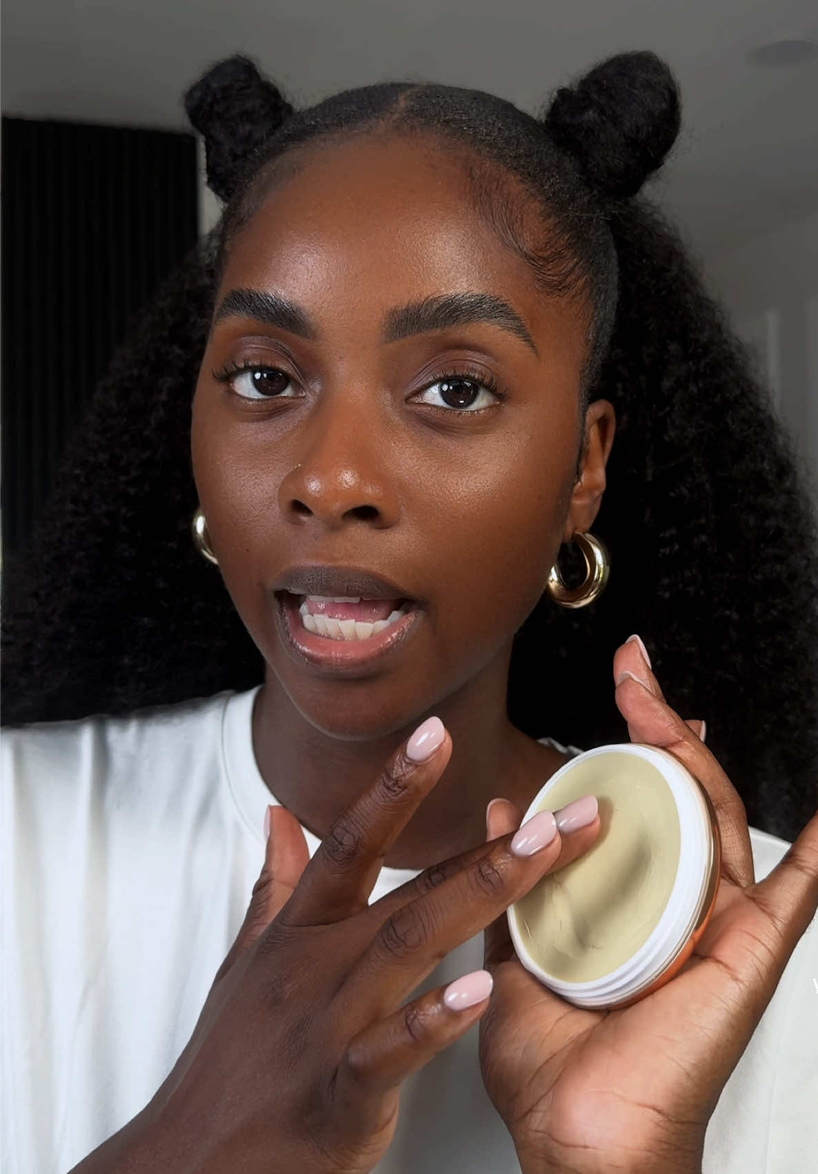 Yummy Skin Blurring Balm Powder Universal creator video