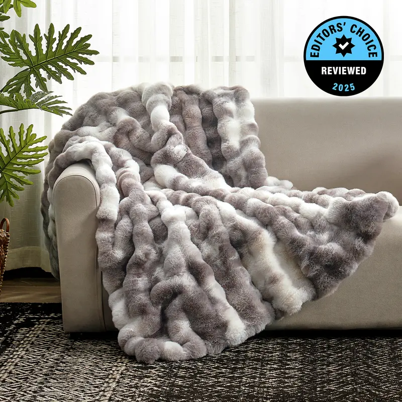 Cozy Bliss 630GSM Faux Rabbit Fur Bubble Throw Blanket - Soft Warm Fluffy Plush Snuggle Blanket, Room Decor, Home Goods, Perfect Gift for Girlfriend, Ideal for Bedding, Travel